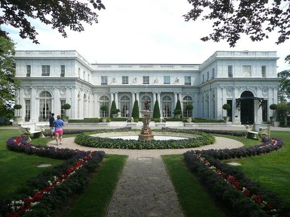 ocean-drive-historic-district-a-newport-self-guided-driving-tour