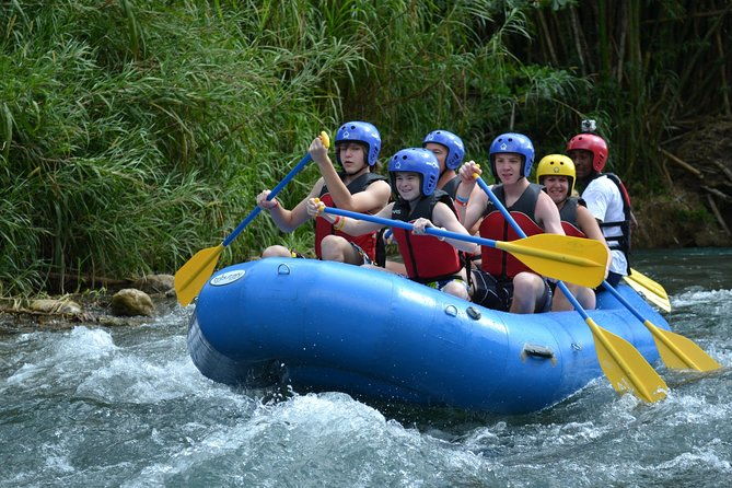 ocho-rios-shore-excursion-river-rafting-and-beach-adventure