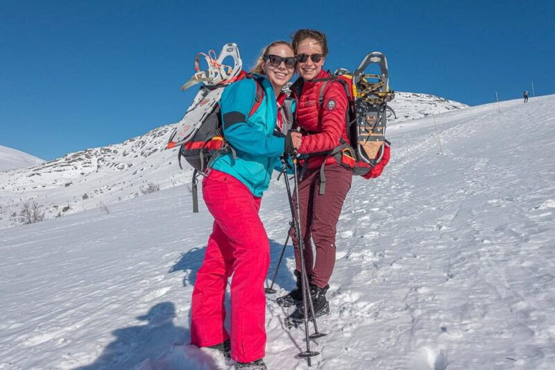 odda-trolltunga-winter-hike-on-snowshoes