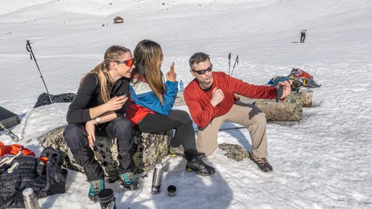 odda-trolltunga-winter-hike-on-snowshoes