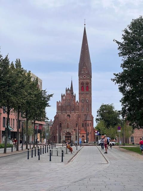 odense-guided-tour-guide-in-spanish