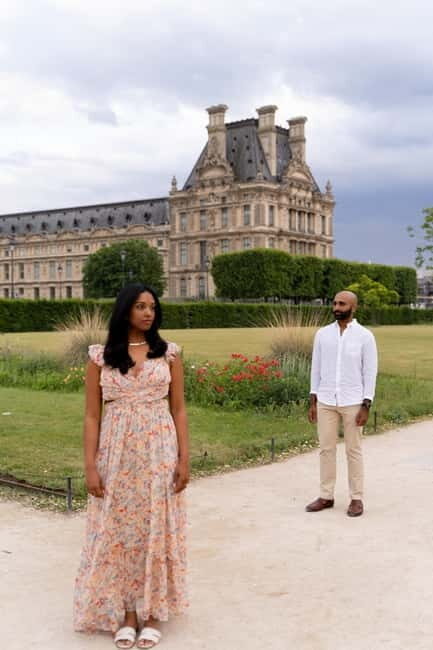 of Paris: Louvre-Orsay-Tuileries professional photoshoot - Frequently Asked Questions