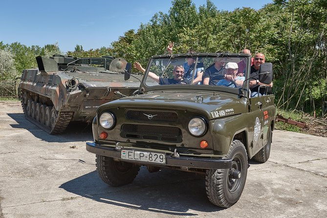 off-road-driving-cold-war-style-in-budapest