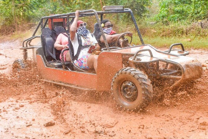 off-road-excitement-buggy-tour-to-the-cave-and-beach-of-macao