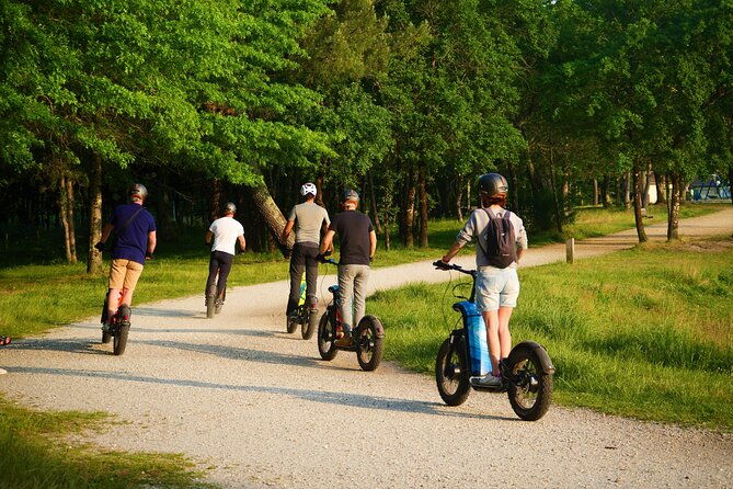 off-road-scooter-outing-between-lakes-and-pessac-leognan-vineyards