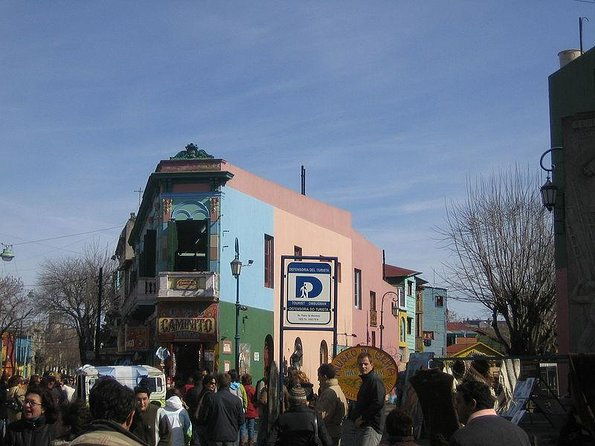 off-the-beaten-path-buenos-aires-hidden-urban-art-bike-tour