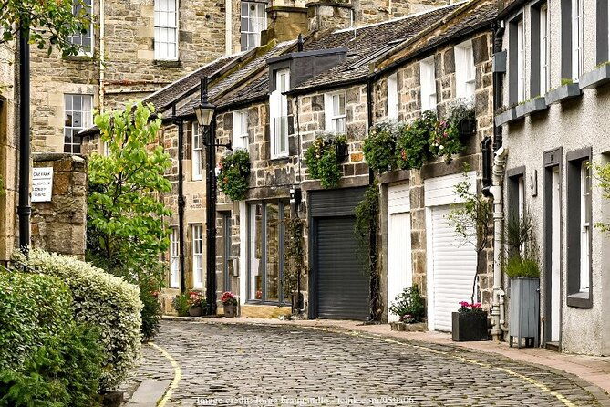 off-the-beaten-path-edinburgh-dean-village-private-walking-tour