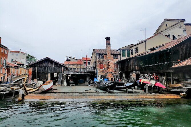 Off the Beaten Path Walk in Venice - FAQ