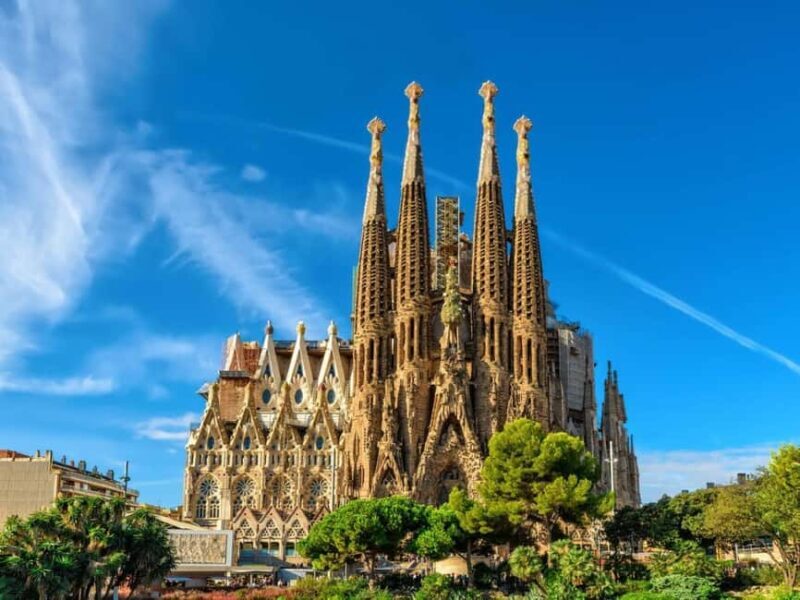 Offical Sagrada Familia Guided Tour with Tower Access - Practical Details: Making the Most of Your Visit