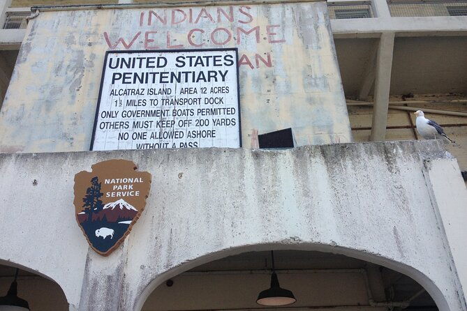 official-alcatraz-island-prison-tour-and-san-francisco-bay-cruise