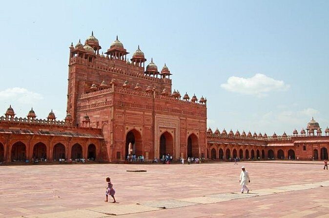 Official Tour Guide For Sunrise Taj Mahal and Agra Fort Tour - The Sum Up