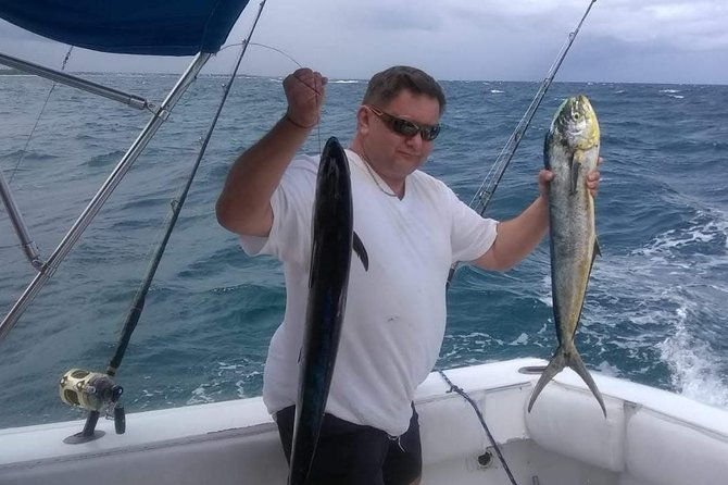offshore-fishing-half-day-trolling