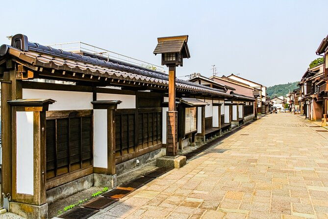 ohmi-hachiman-private-day-trip-from-osaka