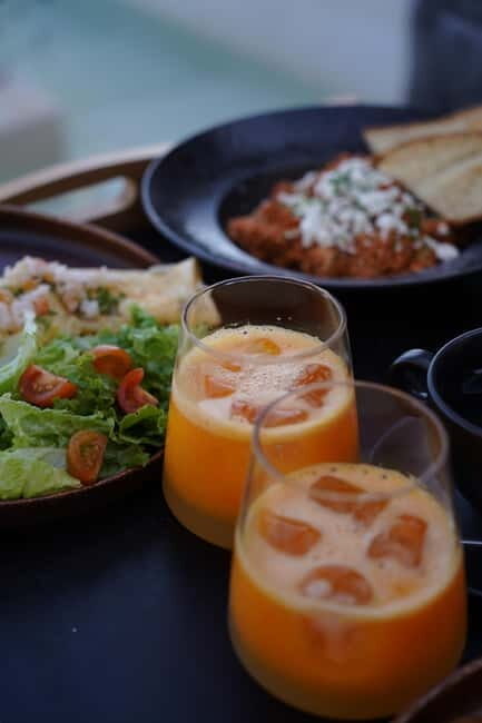 Oia: Retreat Infinity Pool Ticket with Sea and Sunset Views - Is it Worth the Price?