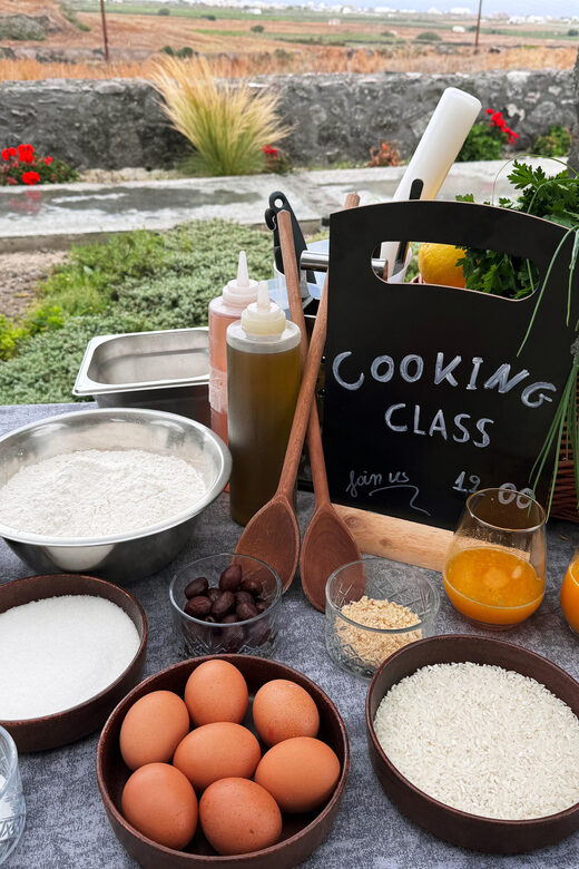 Oia: Retreat Infinity Pool Ticket with Sea and Sunset Views - Who is This Experience Best For?