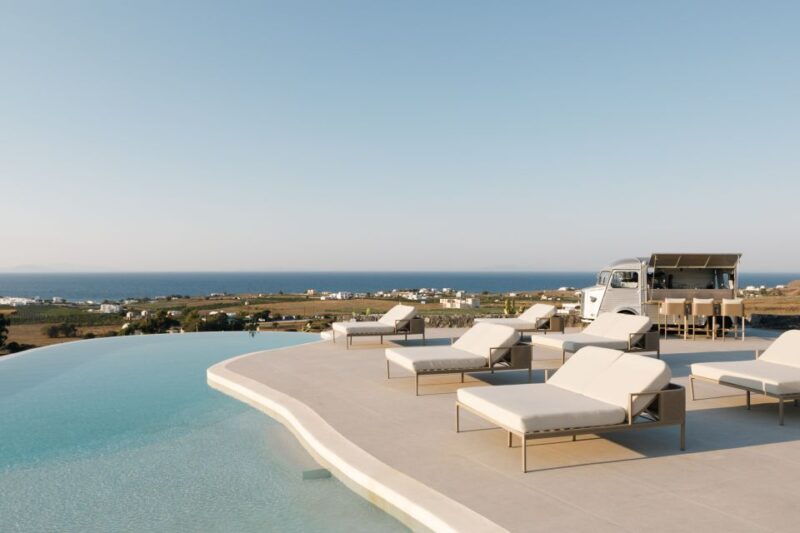 oia-retreat-infinity-pool-ticket-with-sea-and-sunset-views
