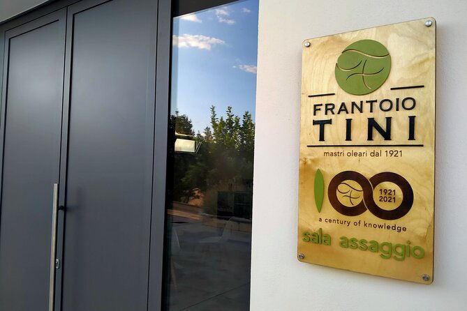 oil-mill-private-tour-with-guided-oil-tasting