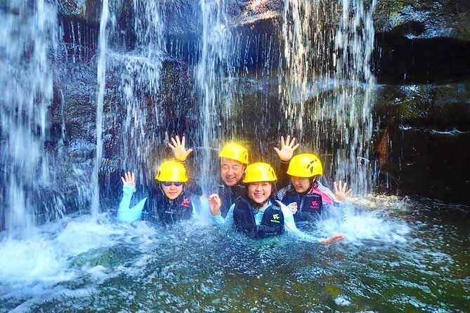 okinawa-iriomote-splash-canyoning