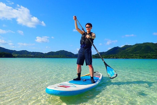 okinawa-ishigaki-kabira-bay-sup-or-canoe-and-blue-cave-snorkeling