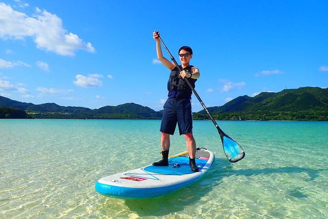 okinawa-ishigaki-kabira-bay-sup-or-canoe-tour