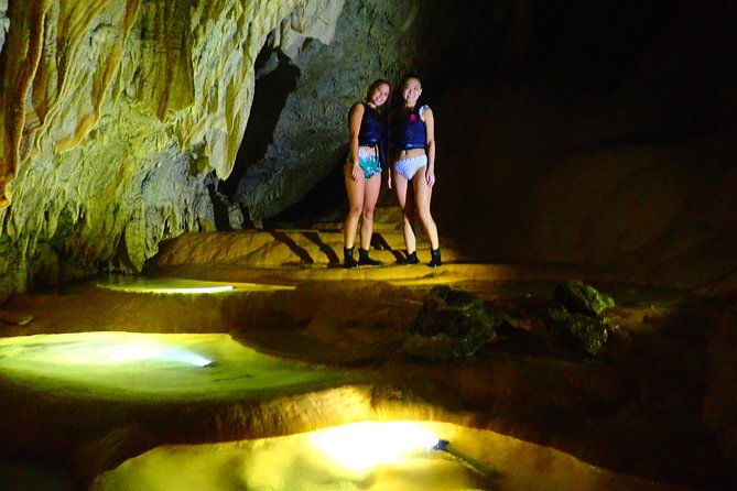 okinawa-miyako-beach-sup-and-pumpkin-limestone-caving-and-canoe