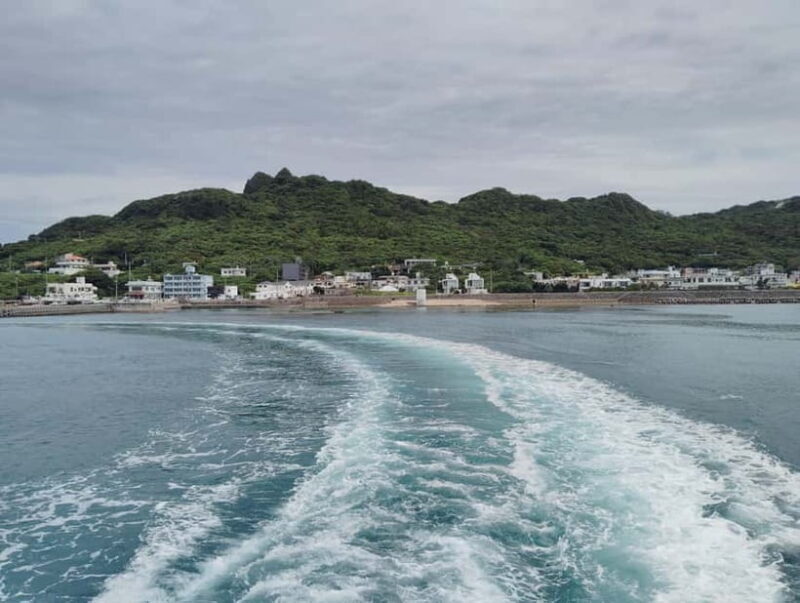 Okinawa: Sacred Island Tour to Kudakas Ryukyuan Holy Sites - Historic Ports and Ritual Sites  