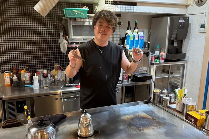 Okonomiyaki Counter: Hiroshima Edition - Exploring the Experience