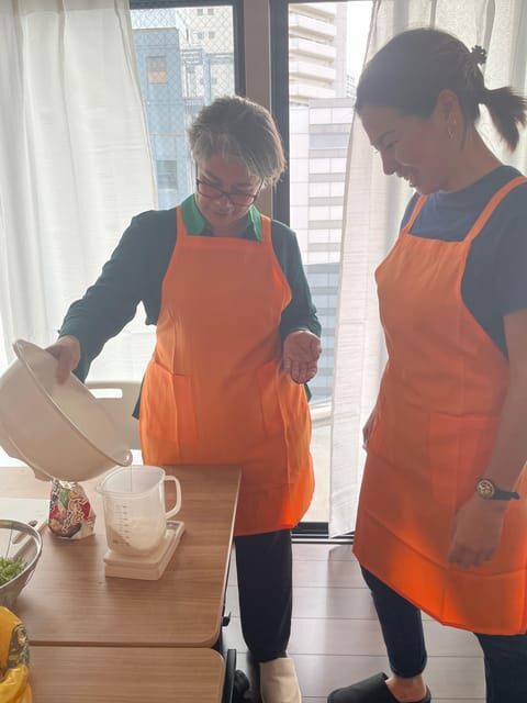 Okonomiyaki or Ramen&Gyoza Class with Local Shop Tour - Key Points