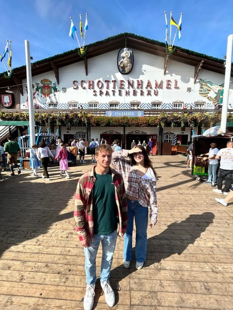 oktoberfest-tour-and-table-reservation-at-a-major-tent