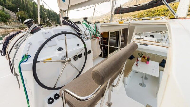 olbia-catamaran-tour-in-the-tavolara-marine-protected-area