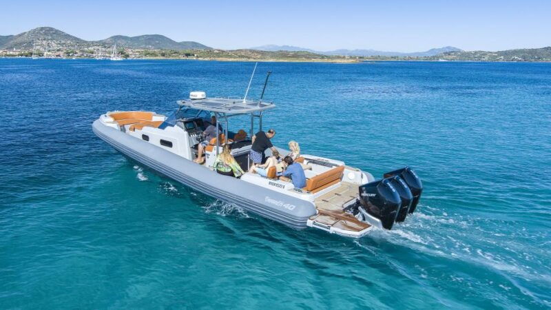 olbiaboat-tour-to-tavolara-park-with-aperitif-drinks