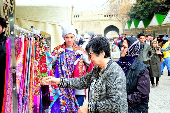 Old and Modern Baku Tour ( Day & Night Time) - FAQs