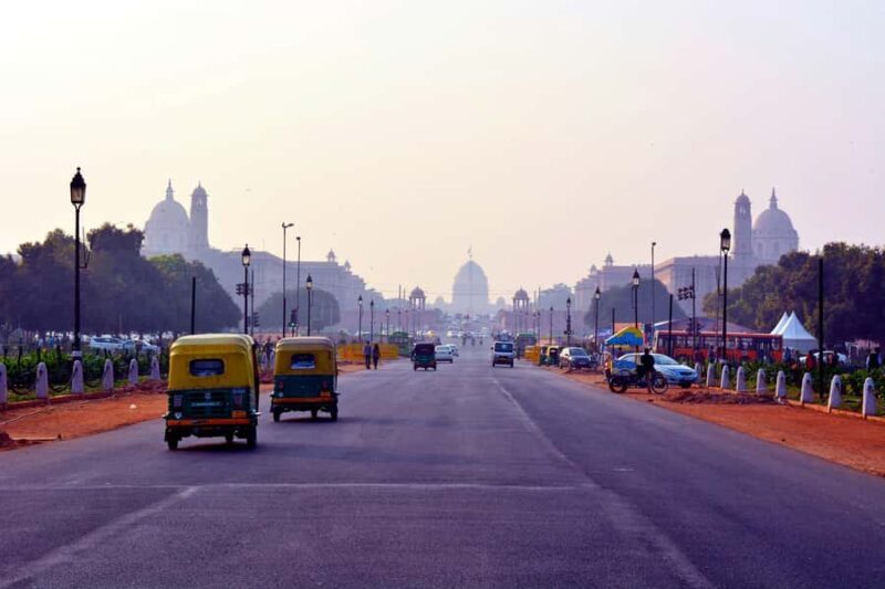 Old and New Delhi Private Tour By Car - Exploring Delhi with a Personal Touch