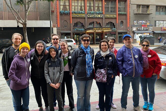 Old and New Downtown Los Angeles Walking Tour - Key Points