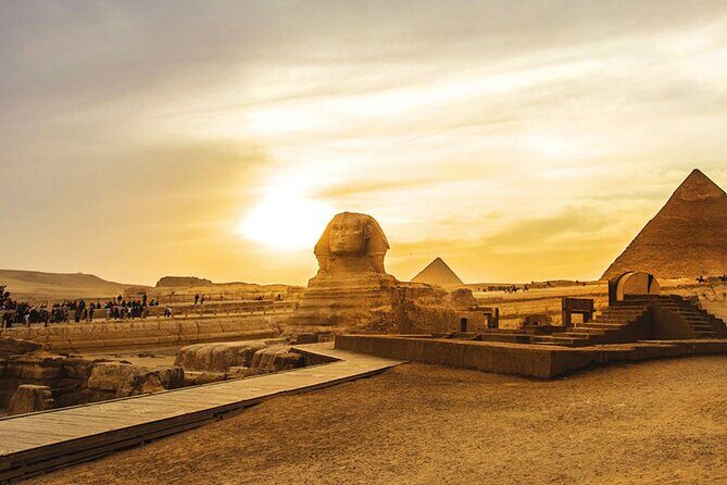 Old Cairo and Pyramids in Giza - Price and Value Analysis