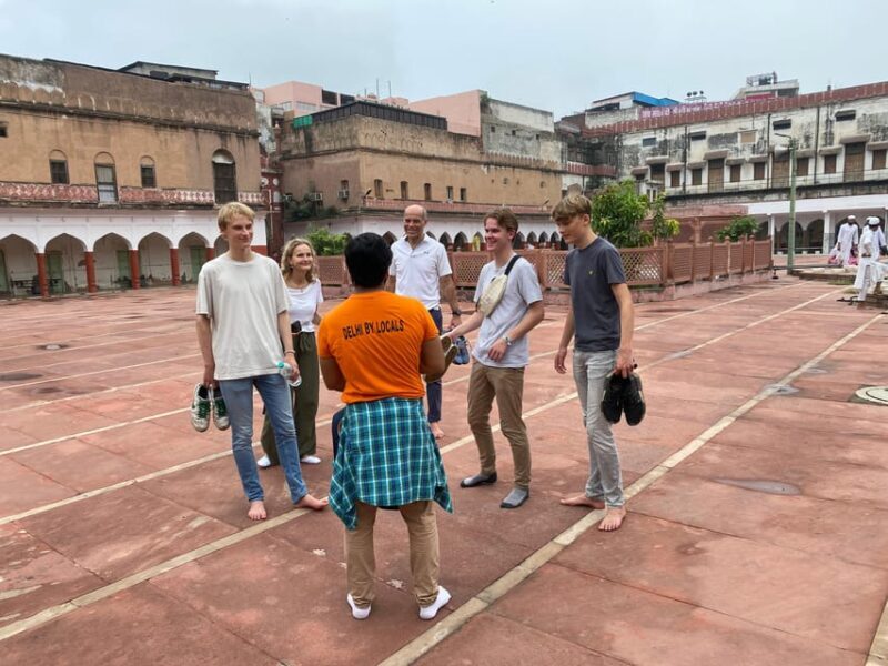 Old Delhi: Cultural & Historical Local Tour Experience - What Our Reviewers Say