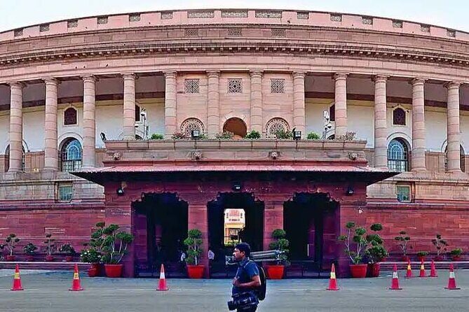 Old Delhi Heritage Walk and Half Day New Delhi Sightseeing - The Old Delhi Heritage Walk