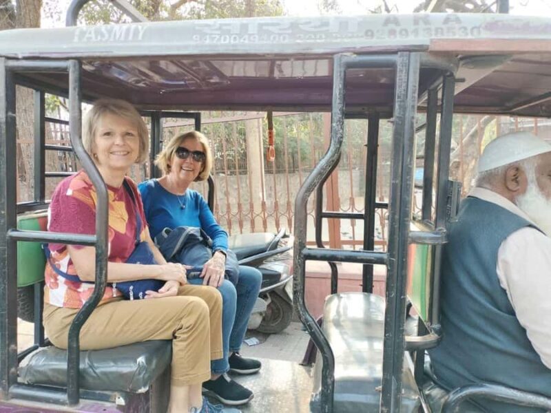 Old Delhi Jewelry & Embellishment Walk (Half-Day, Women-Led) - Authenticity & Cultural Respect