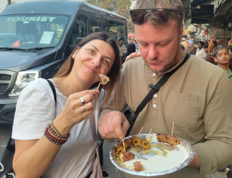 Old Delhi Street Food Tour & Live Cooking Experience - Who Should Consider This Tour?