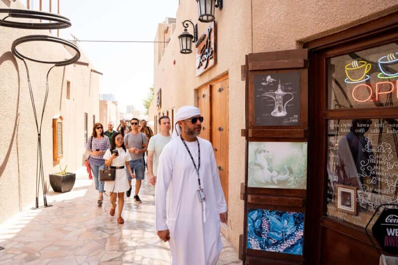 Old Dubai Guided Tour With Photographer: Souks & Street Food - Key Points