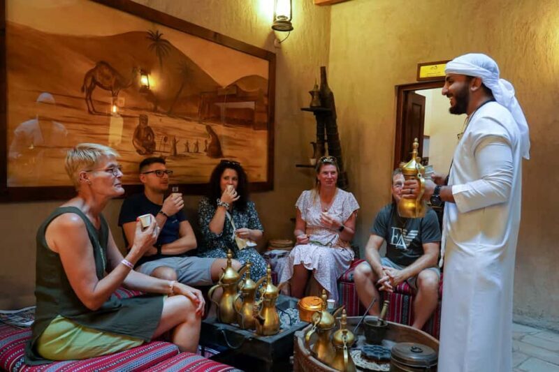Old Dubai: Premium Guided Tour with Street Food & Abra Ride - Key Points
