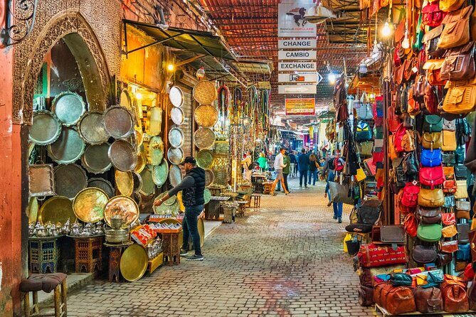 Old Dubai Shopping Tour (Textile, Spice and Gold Souq) - In-Depth Look at the Tour Experience