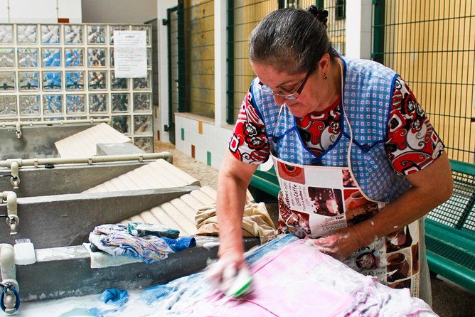 old-lisbon-alfama-and-sao-jorge-neighborhood-3-hour-walking-tour