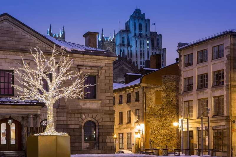 old-montreal-small-group-christmas-tour