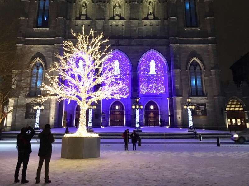 old-montreal-small-group-christmas-tour