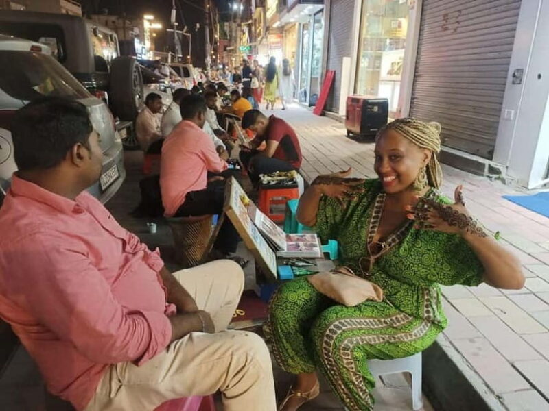 Old & New Delhi Shopping Tour with Female Consultant - Food and Fun: Street Snacks and Cultural Flavors