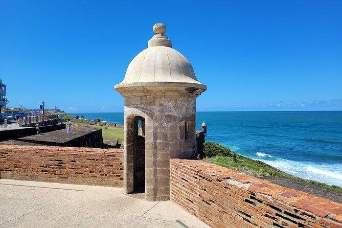 old-new-san-juan-history-city-tour-street-art