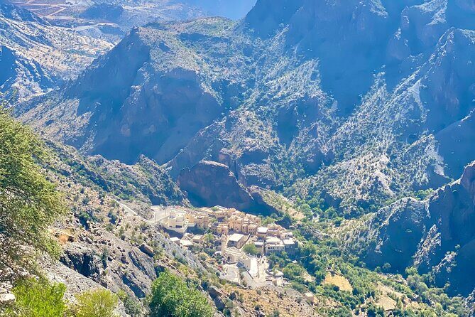 Old Nizwa and Akhdar Mountain with a local guide (private). - The Sum Up