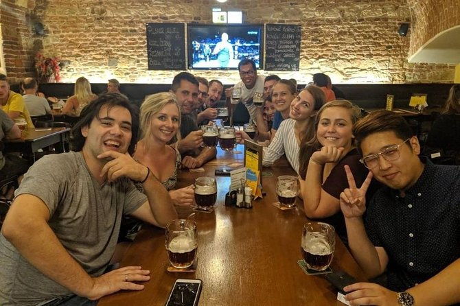 old-prague-pubs-tour-beer-and-dinner-included