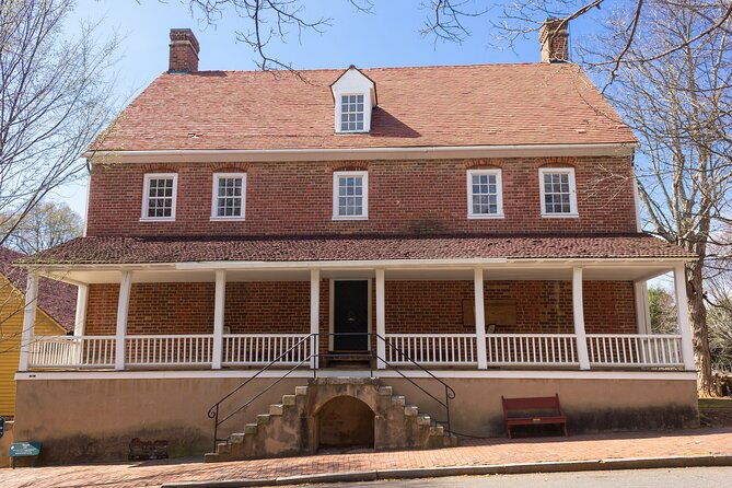 old-salems-ghost-self-guided-walking-tour